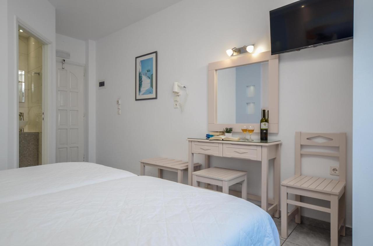 Ilion Hotel Naxos City Екстер'єр фото